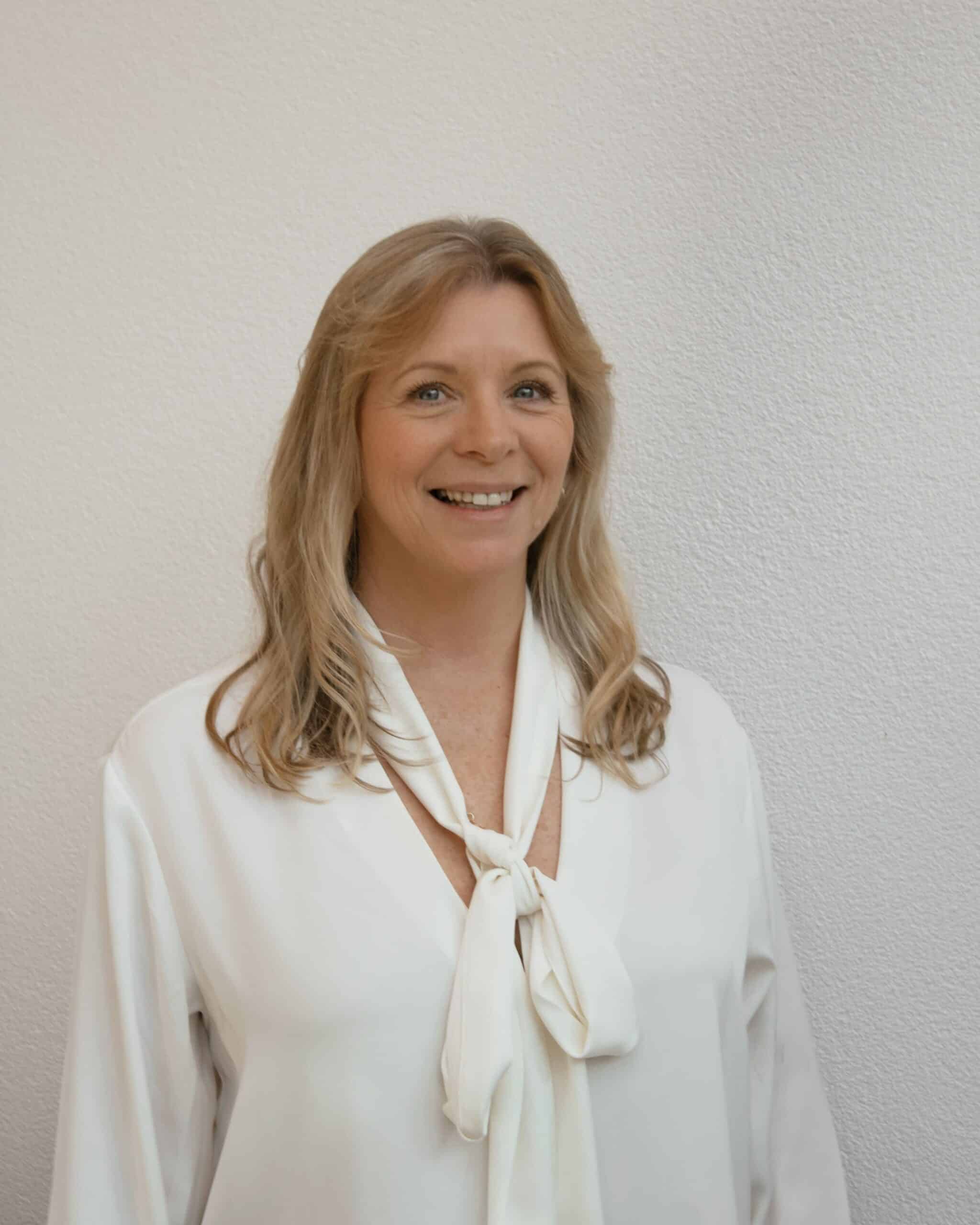 Head Shot – Sue